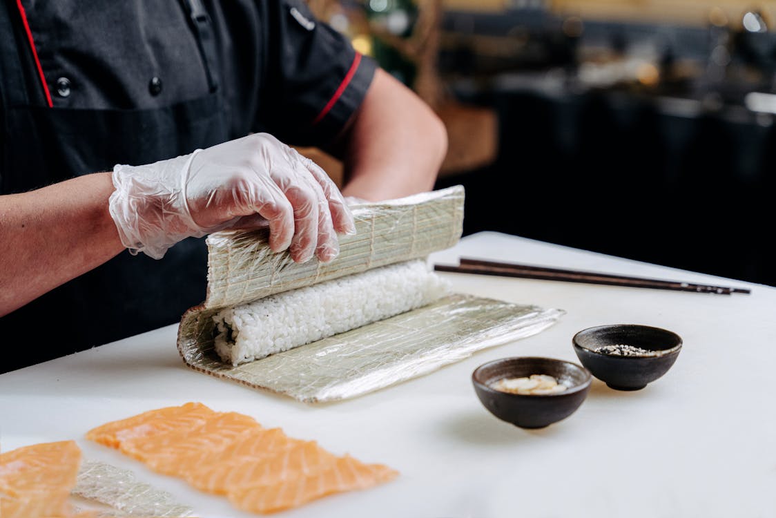 Sushi making class with bamboo mat - cooking Osaka cultural experiences