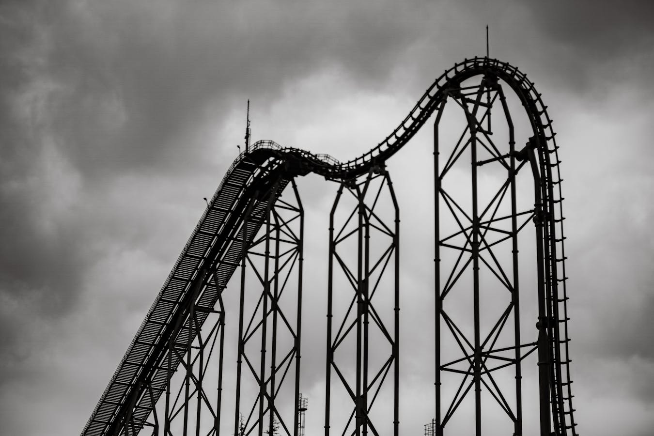 Hirakata Park Osaka roller coaster amusement park Japan oldest