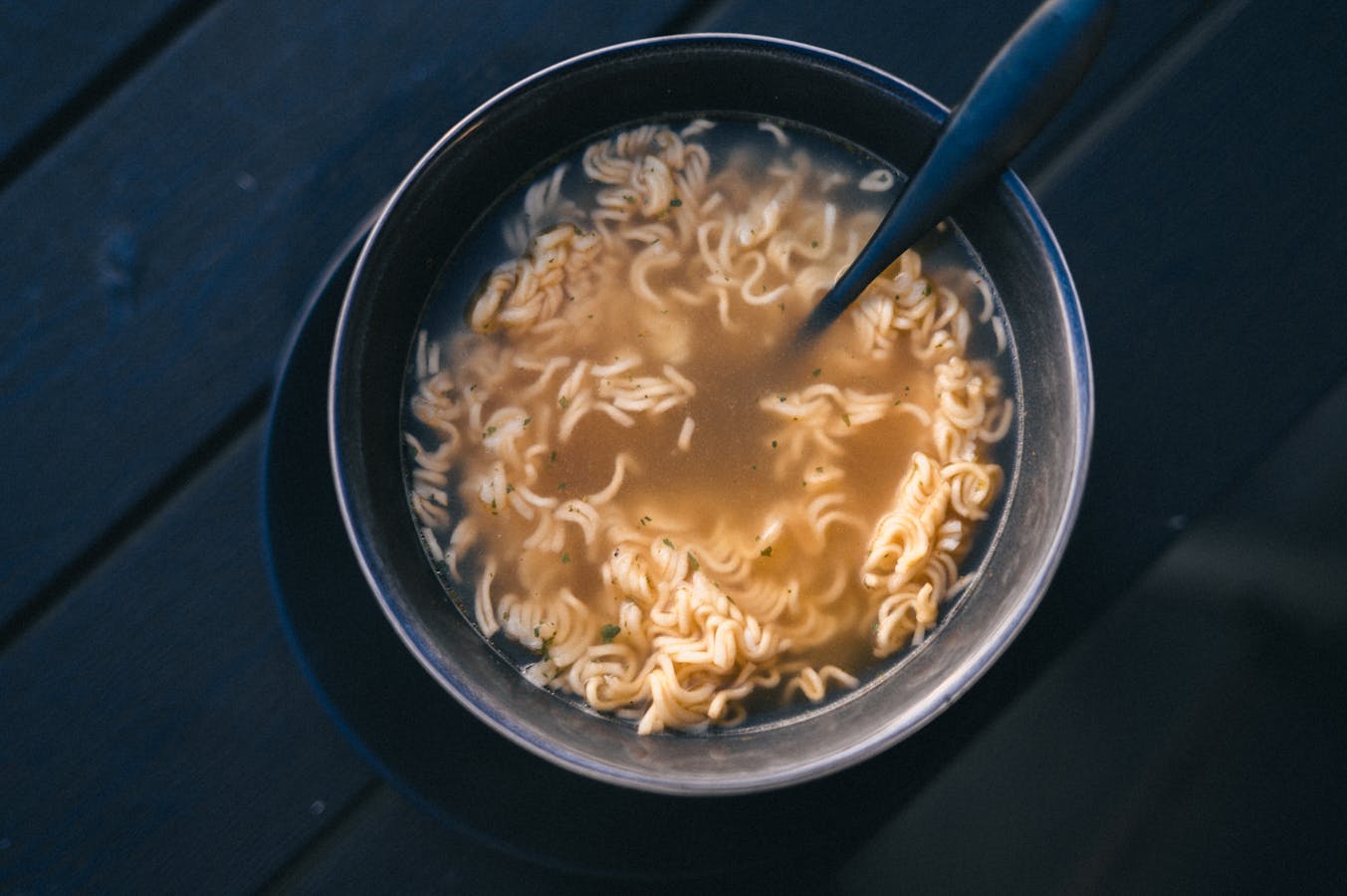 Late night food Osaka ramen bowl 24-hour after hours