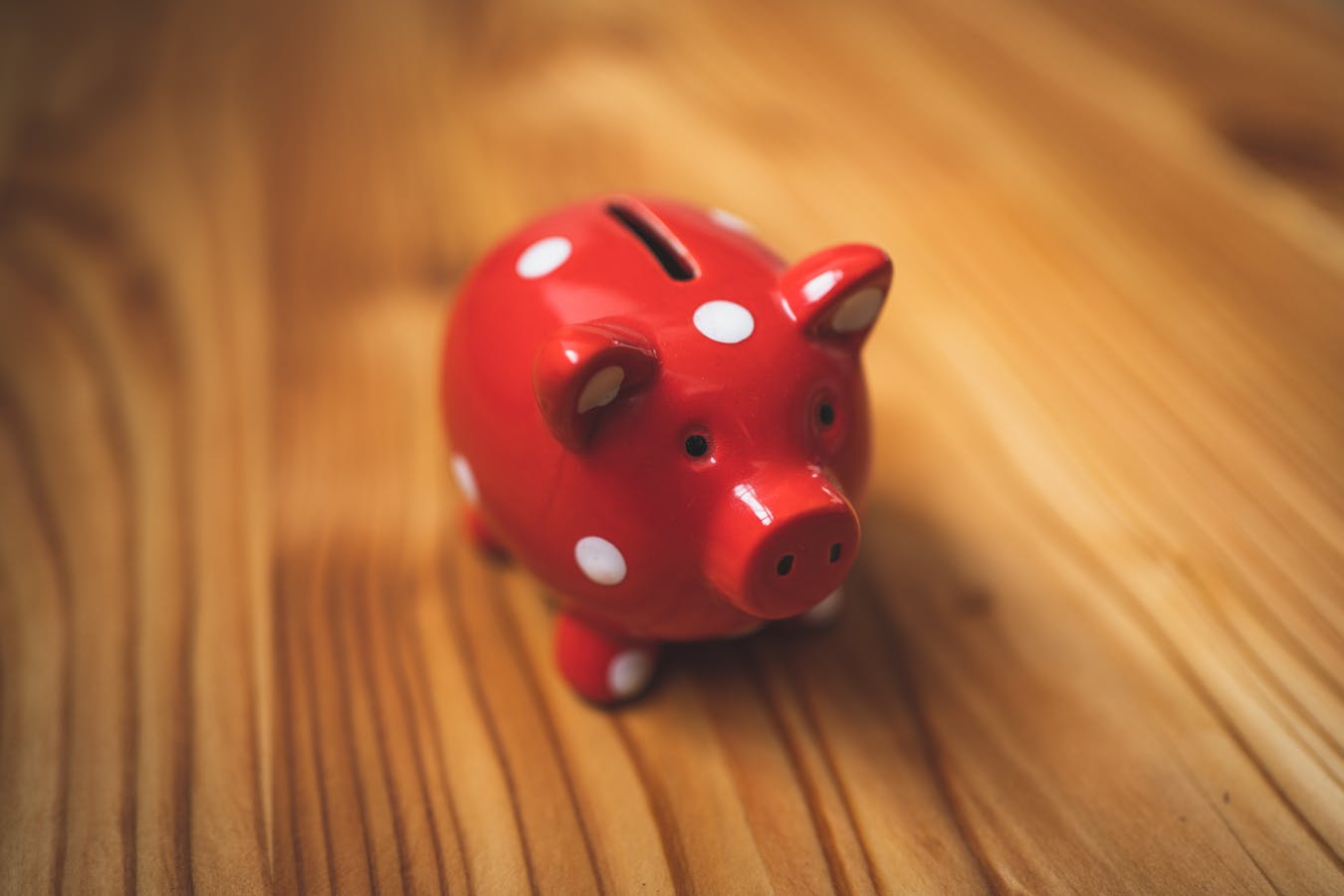 Osaka money saving tips yen coins budget travel