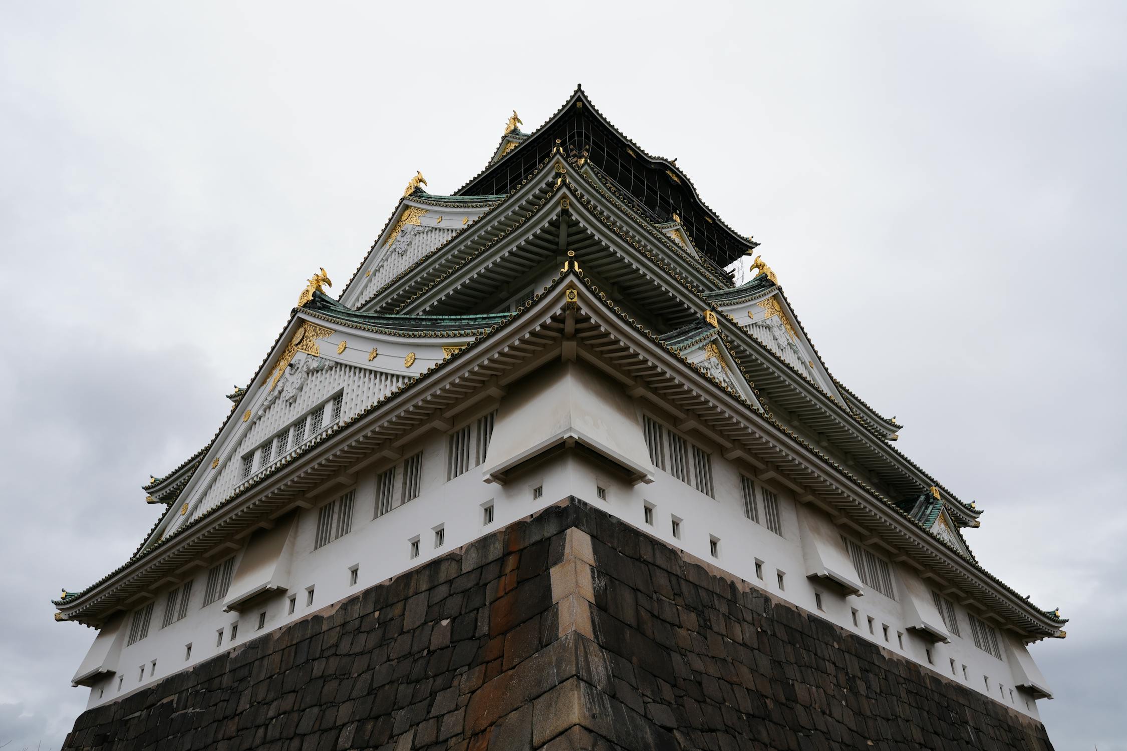 Osaka Castle, one of the free attractions covered by the Osaka Amazing Pass